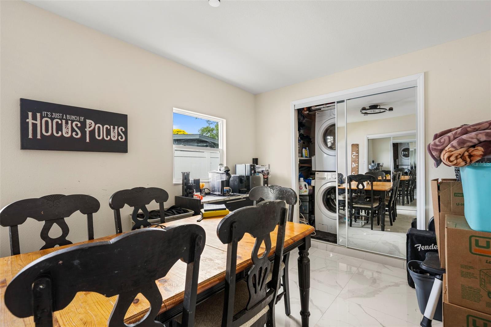 LAKE LAWNE SHORES - Residential