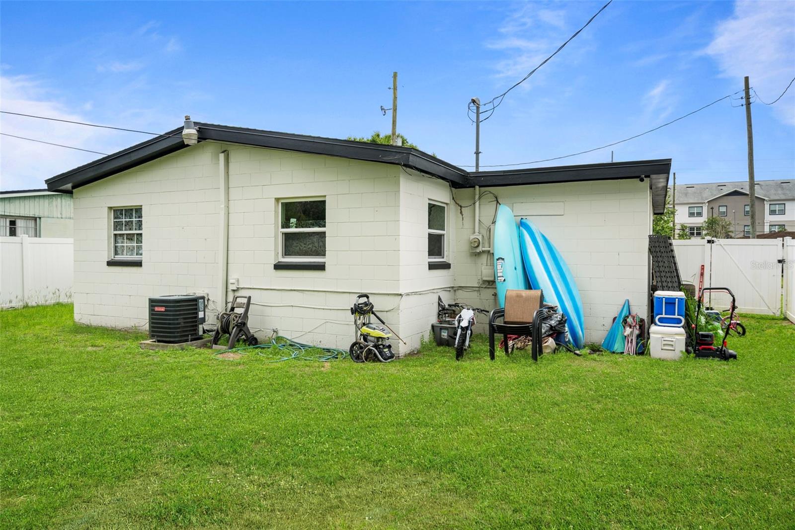 LAKE LAWNE SHORES - Residential