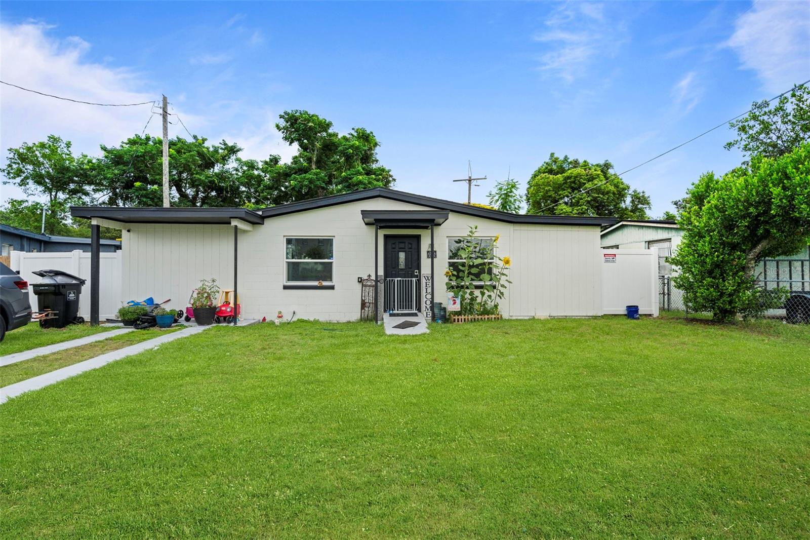 LAKE LAWNE SHORES - Residential