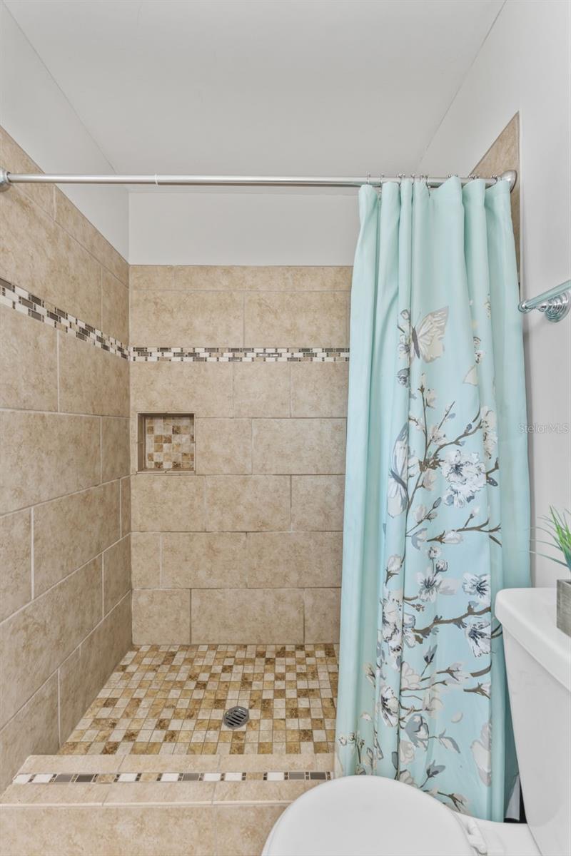 FAIRWAY ACRES UNIT ONE - Residential