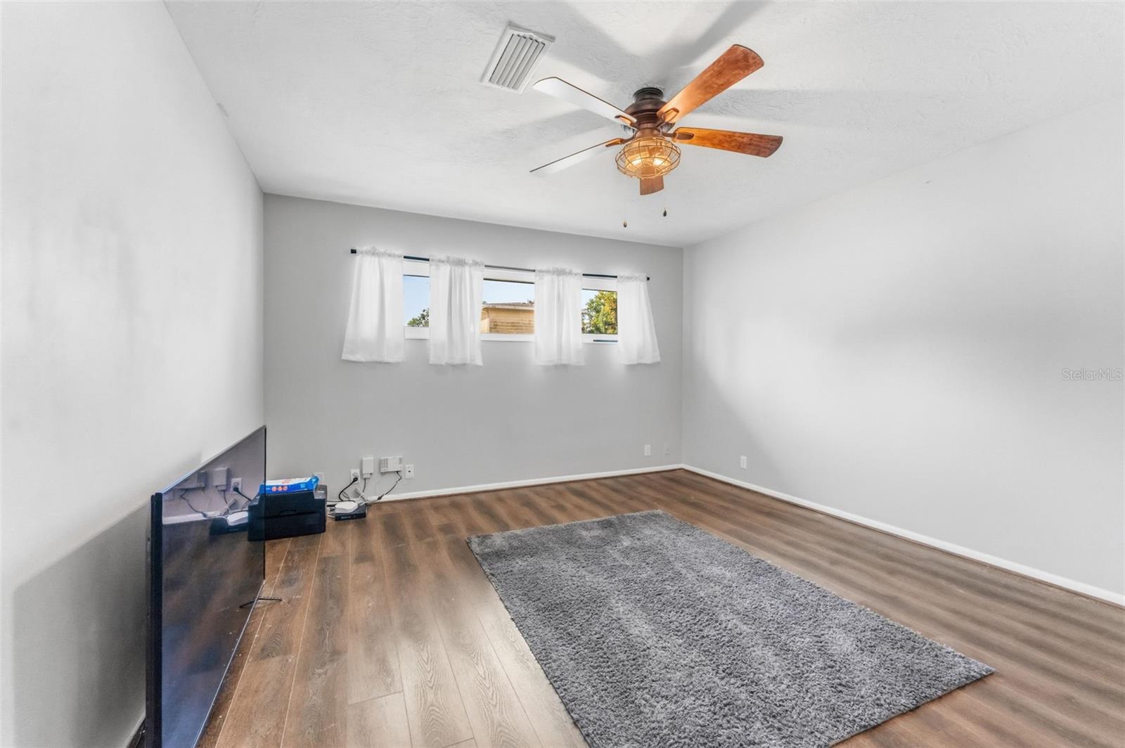 FAIRWAY ACRES UNIT ONE - Residential