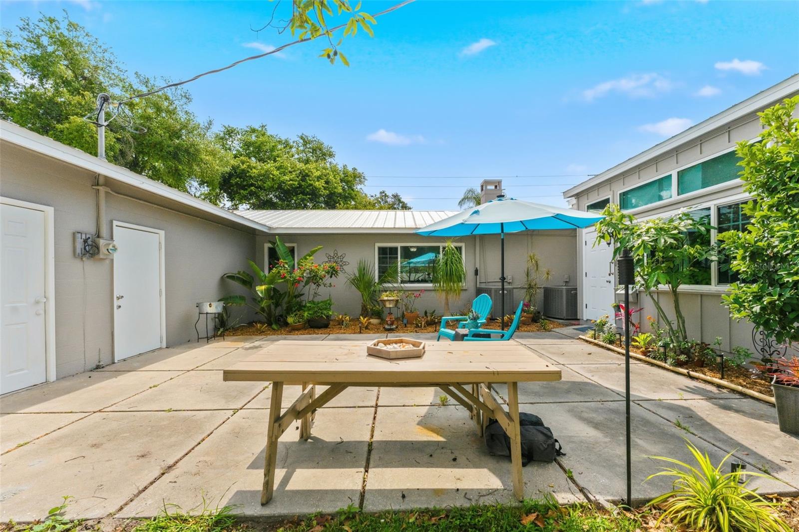 FAIRWAY ACRES UNIT ONE - Residential