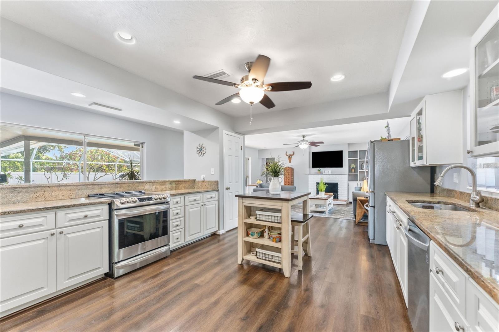 FAIRWAY ACRES UNIT ONE - Residential