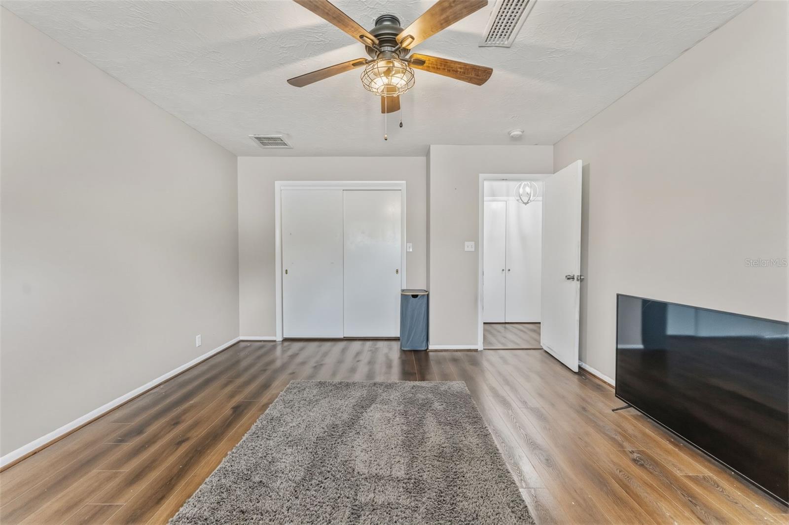 FAIRWAY ACRES UNIT ONE - Residential