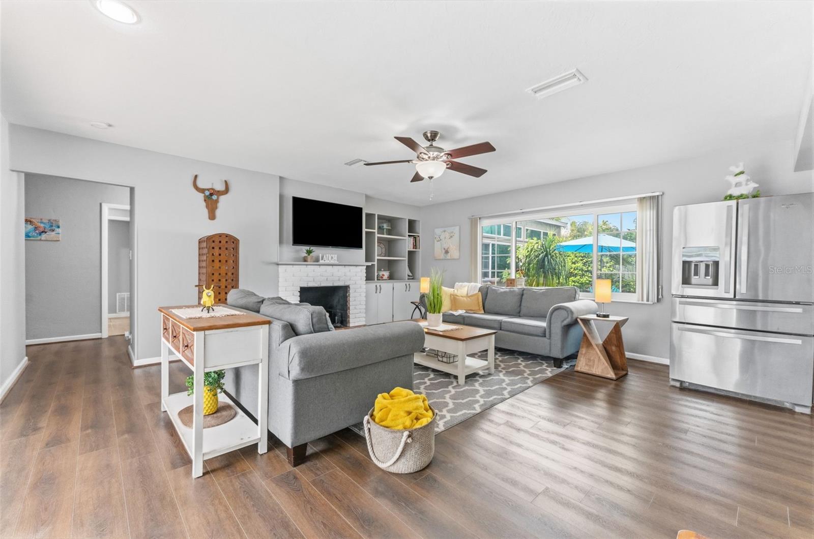 FAIRWAY ACRES UNIT ONE - Residential
