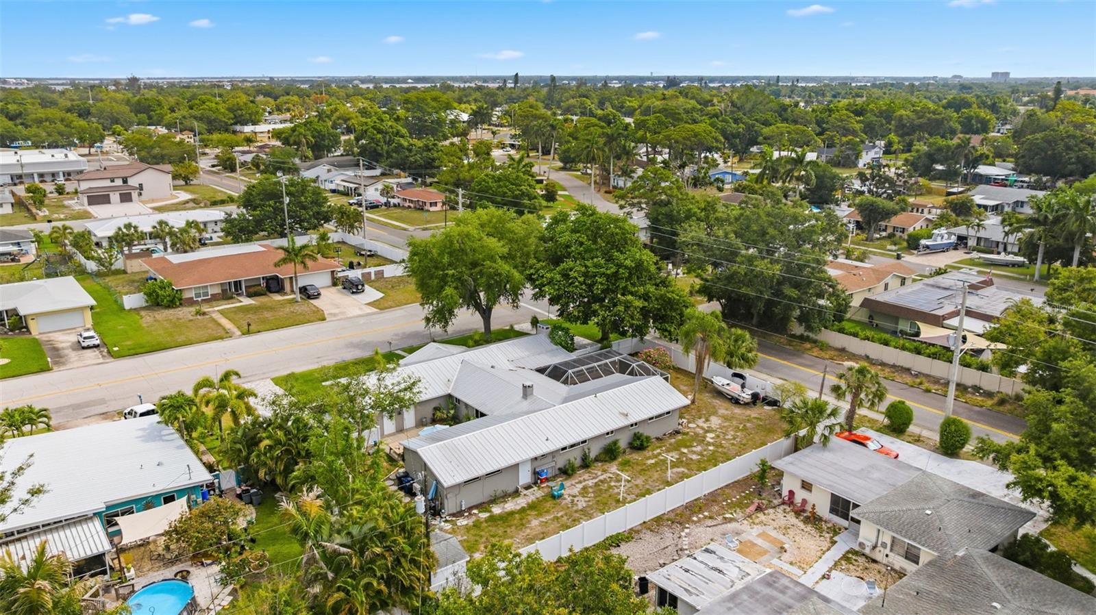 FAIRWAY ACRES UNIT ONE - Residential