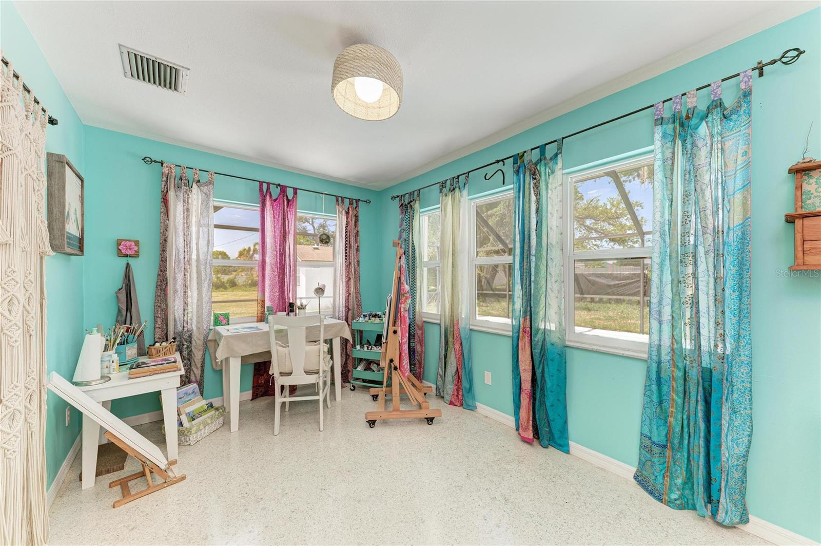 SOUTH VENICE - Residential