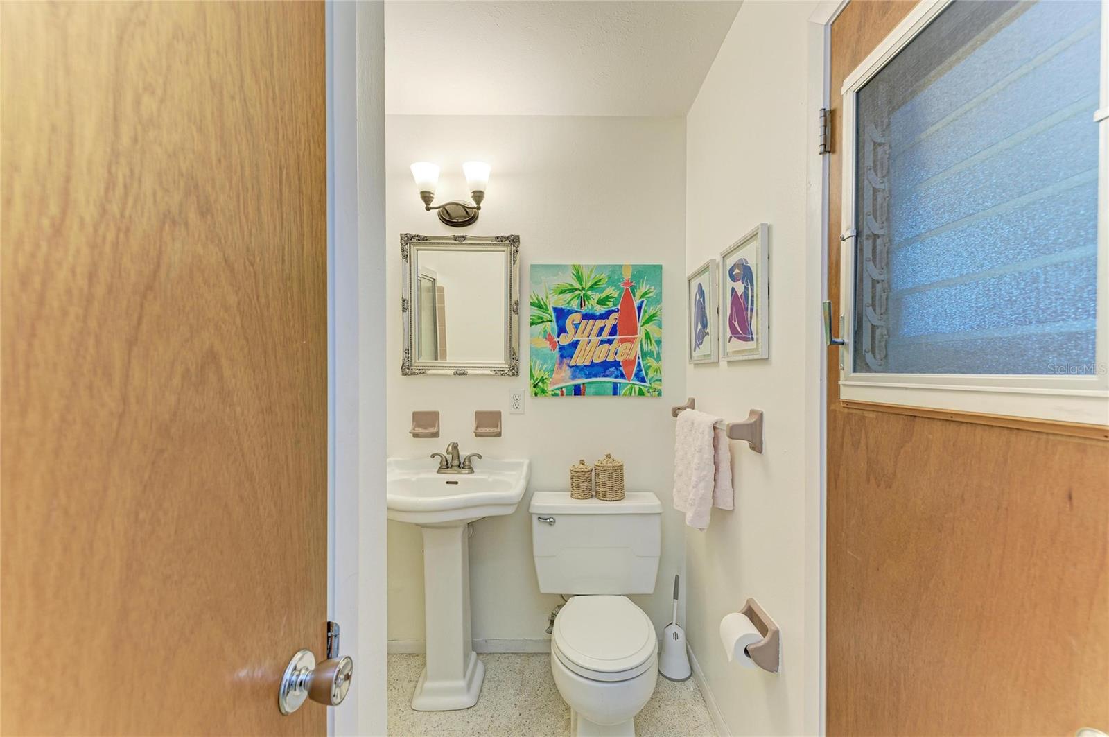 SOUTH VENICE - Residential