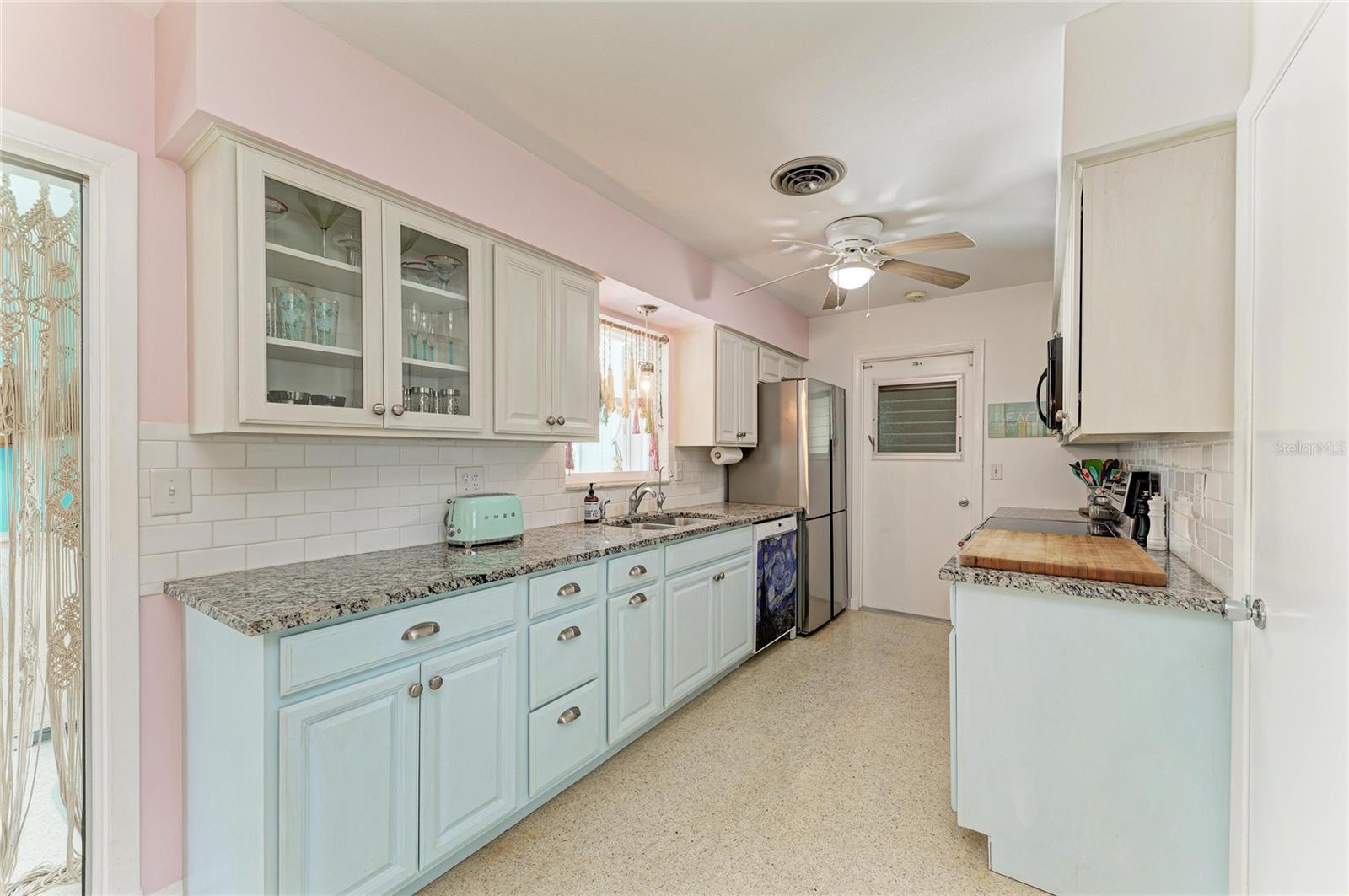 SOUTH VENICE - Residential