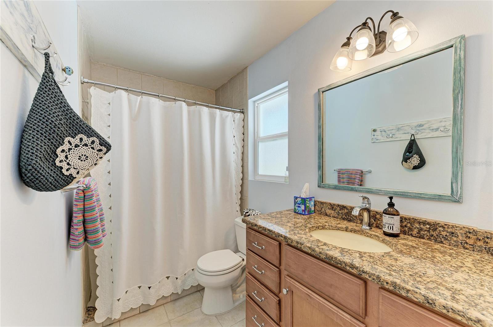 SOUTH VENICE - Residential