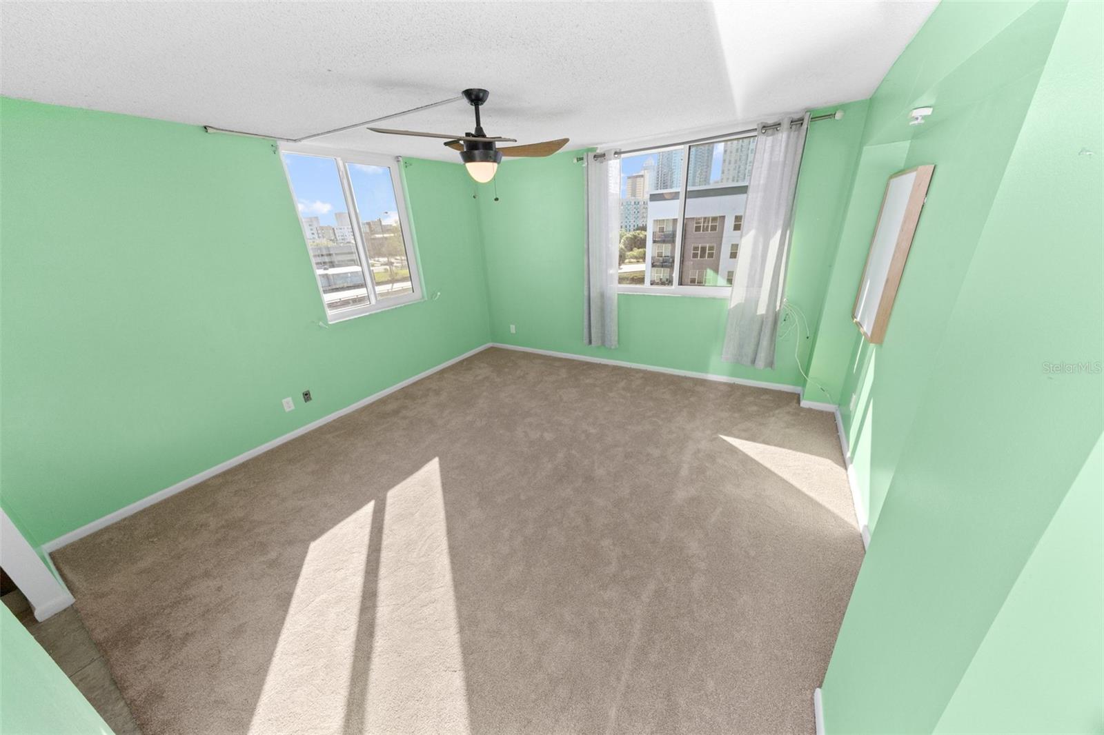 4YQ | ONE LAUREL PLACE A CONDOMINIUM - Residential