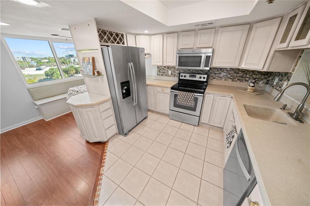 Photo of 201 W Laurel Street #701, Tampa, FL 33602 (MLS # TB8480430)