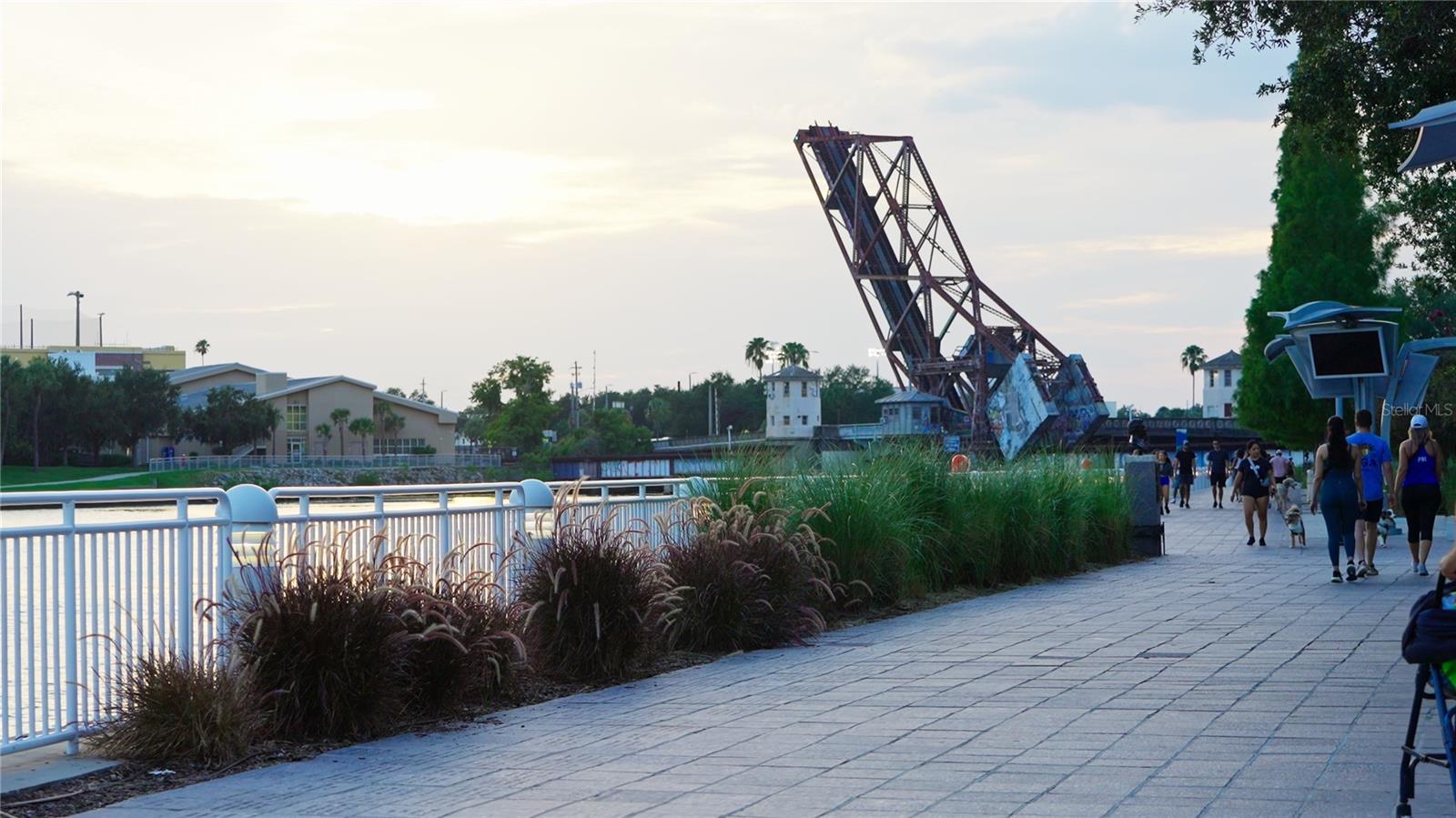 4YQ | ONE LAUREL PLACE A CONDOMINIUM - Residential