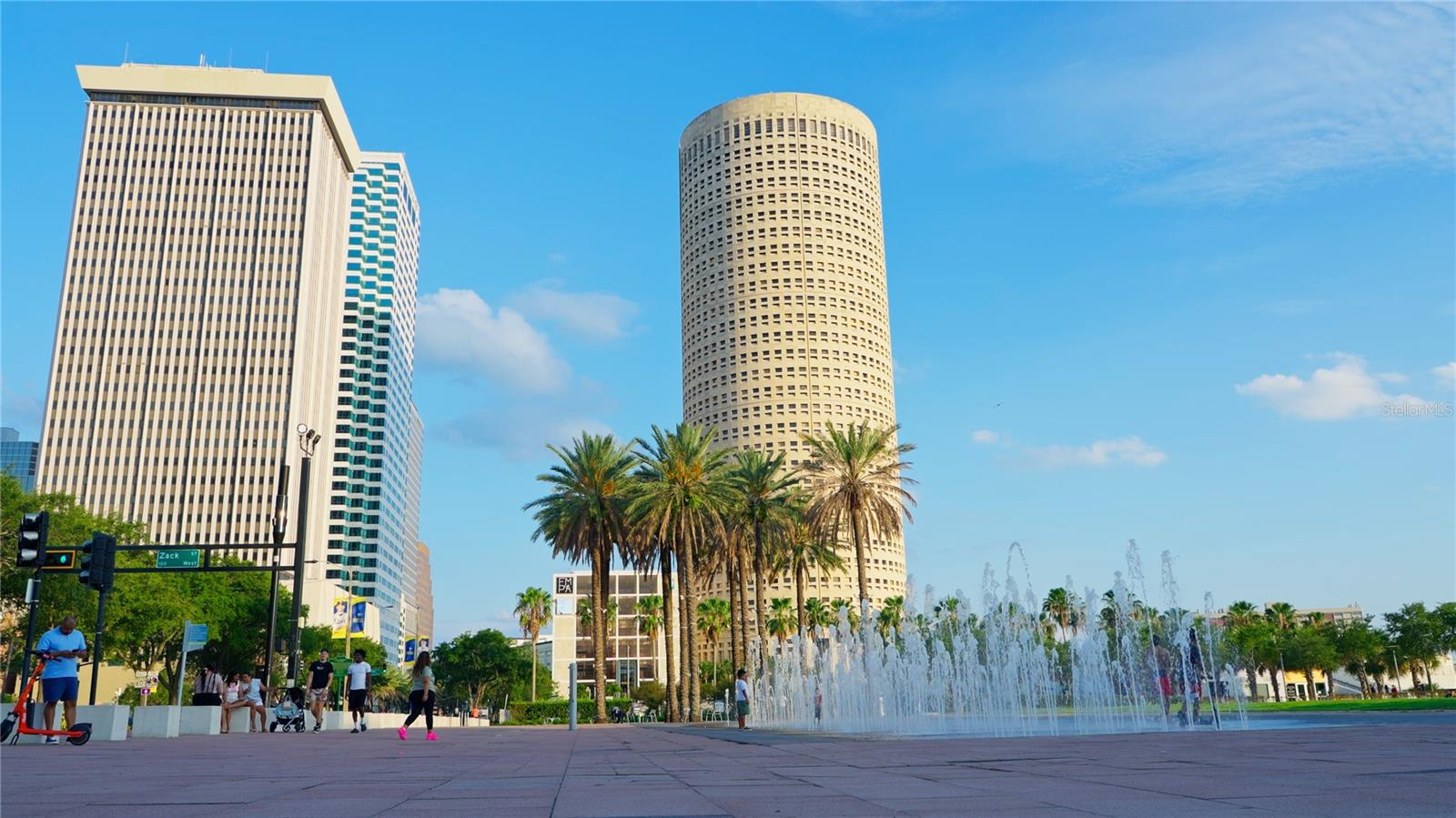 4YQ | ONE LAUREL PLACE A CONDOMINIUM - Residential