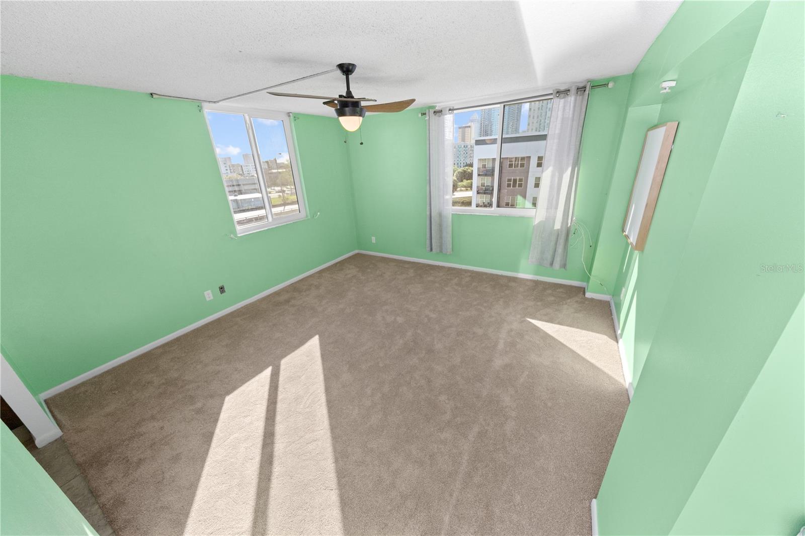 4YQ | ONE LAUREL PLACE A CONDOMINIUM - Residential