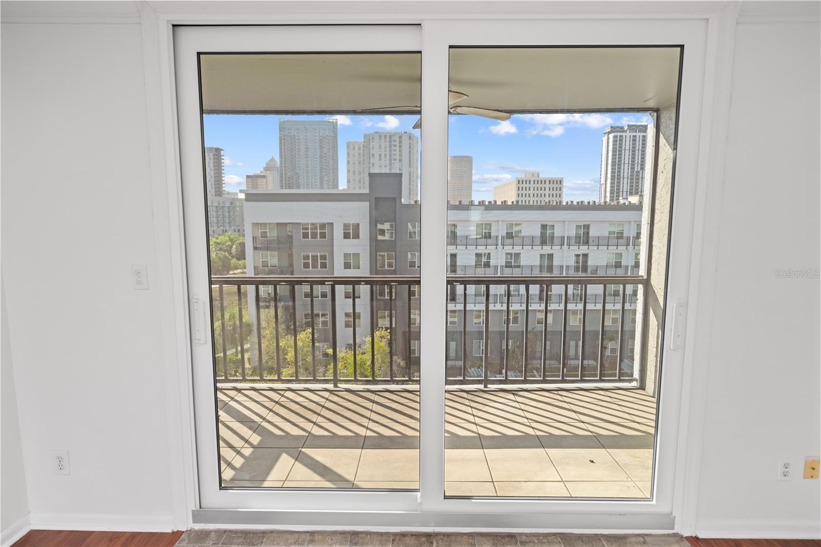 4YQ | ONE LAUREL PLACE A CONDOMINIUM - Residential