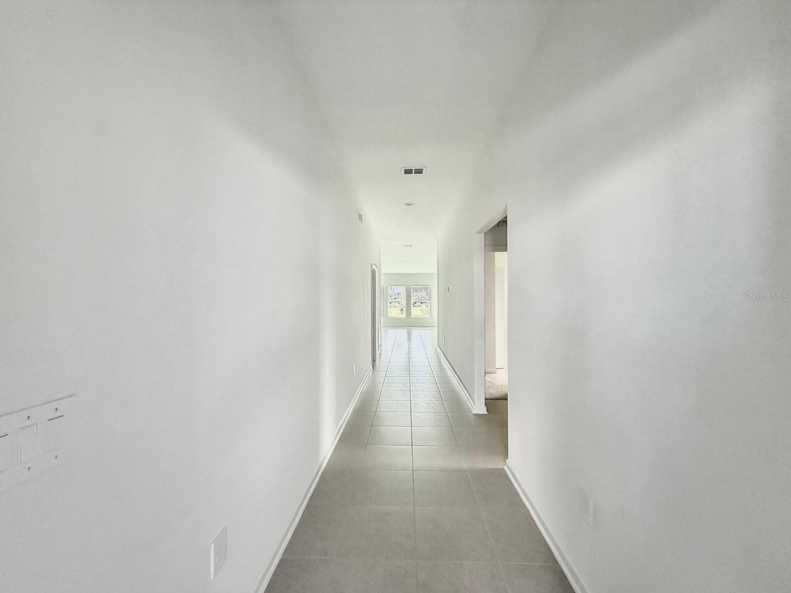 KNIGHTSBRIDGE PH 2 - Residential Lease