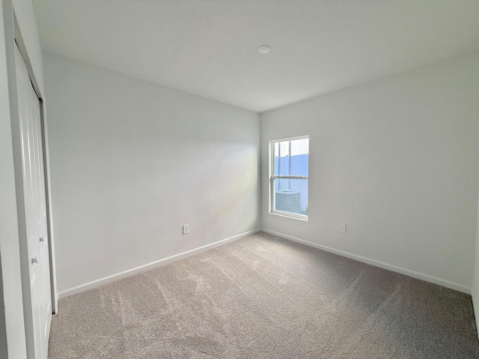 KNIGHTSBRIDGE PH 2 - Residential Lease