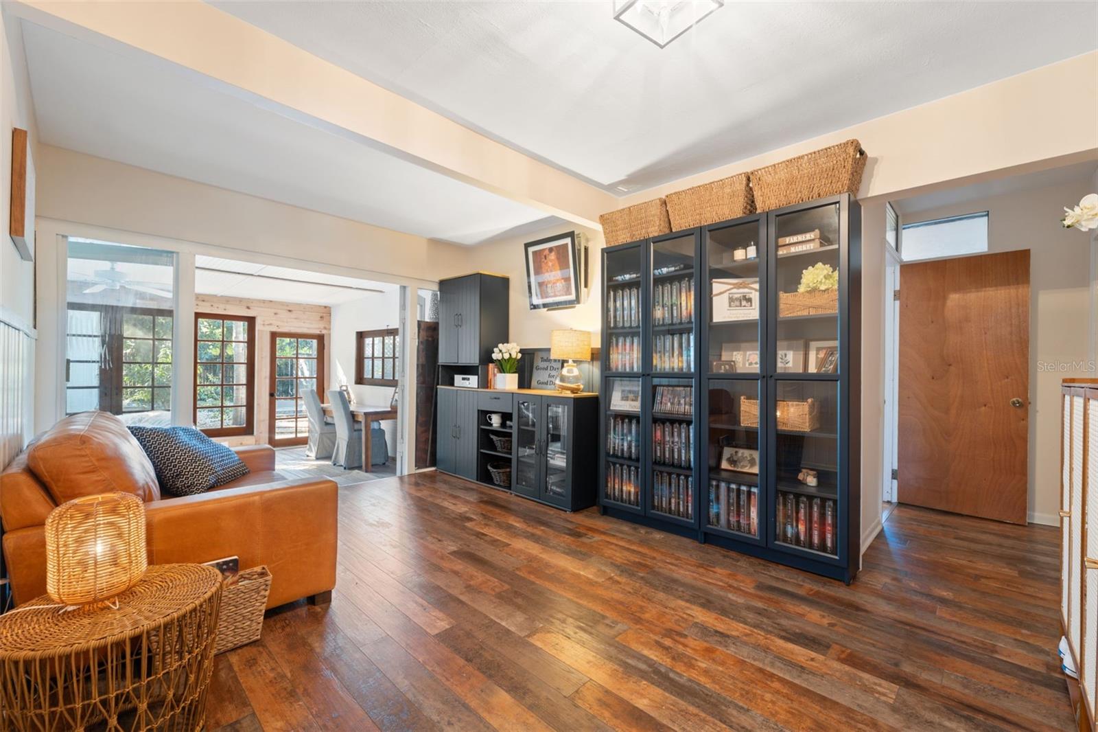 FLORADEL SUB - Residential