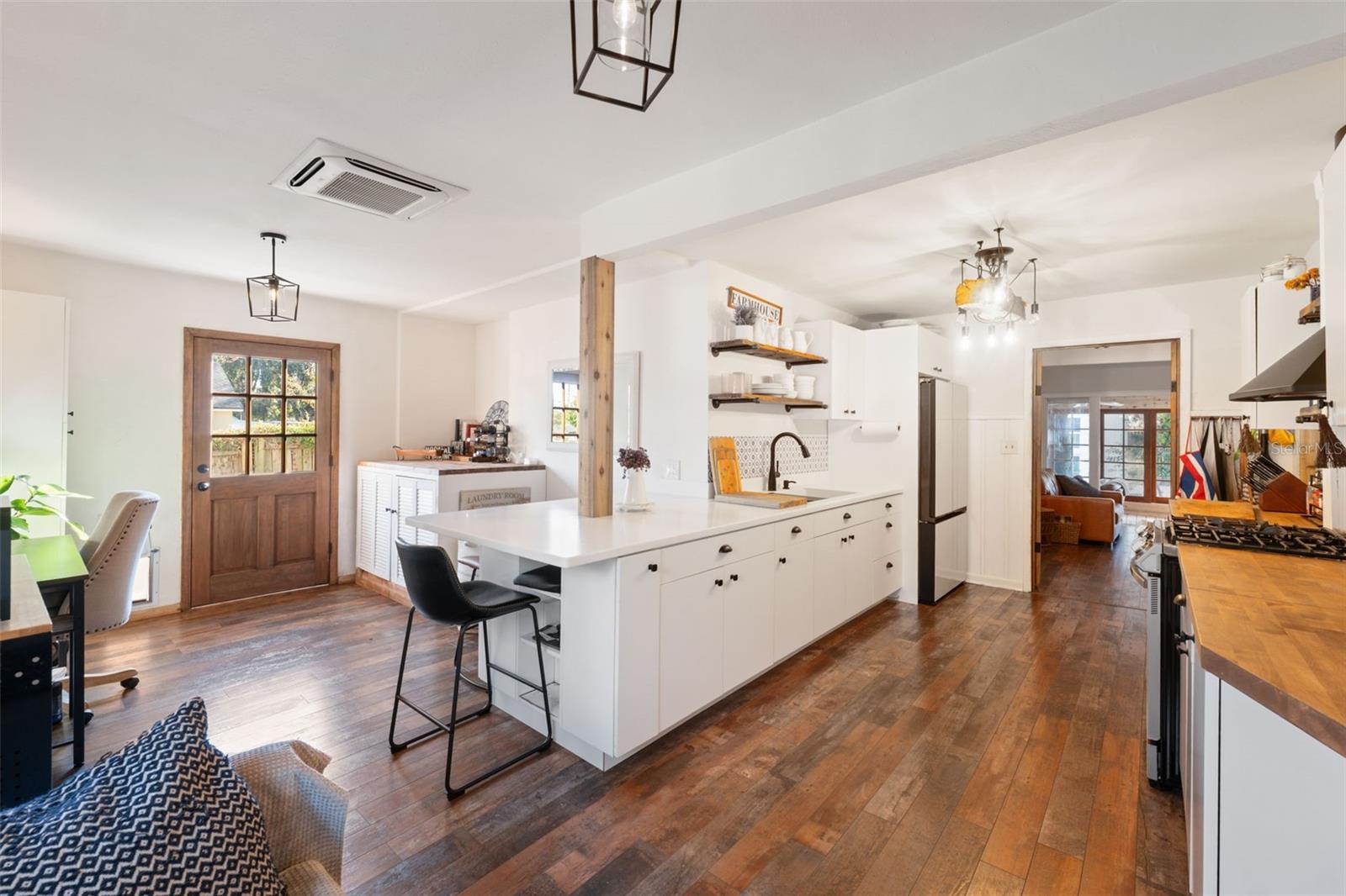 FLORADEL SUB - Residential