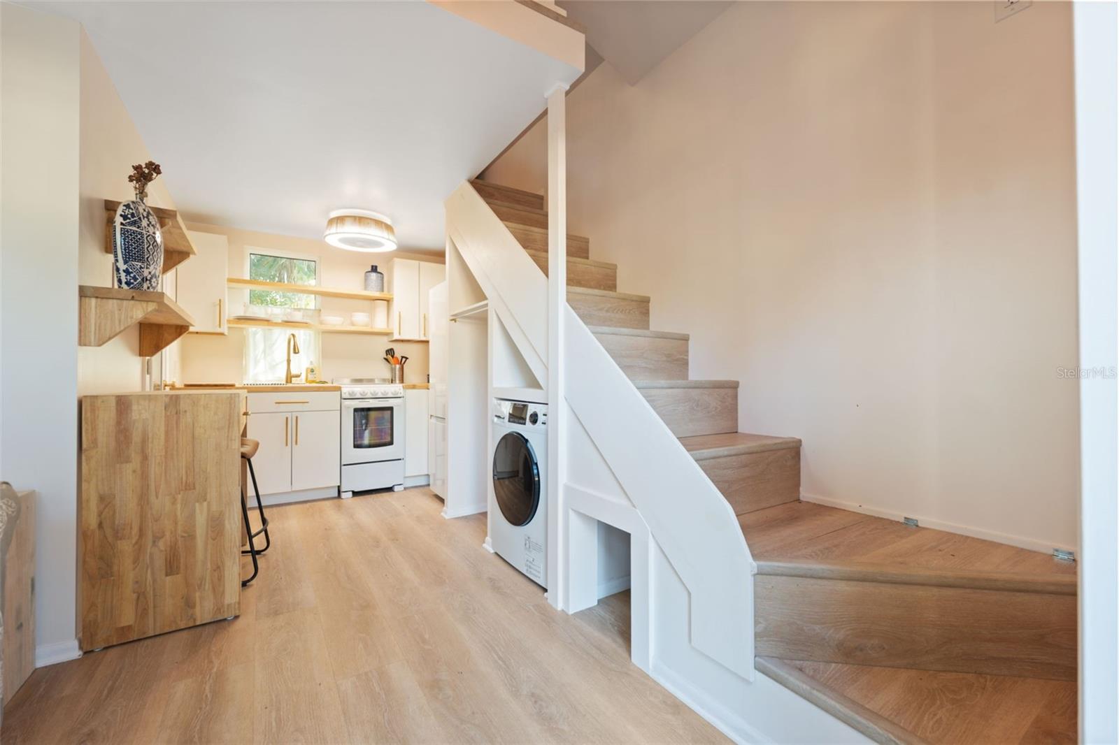 FLORADEL SUB - Residential