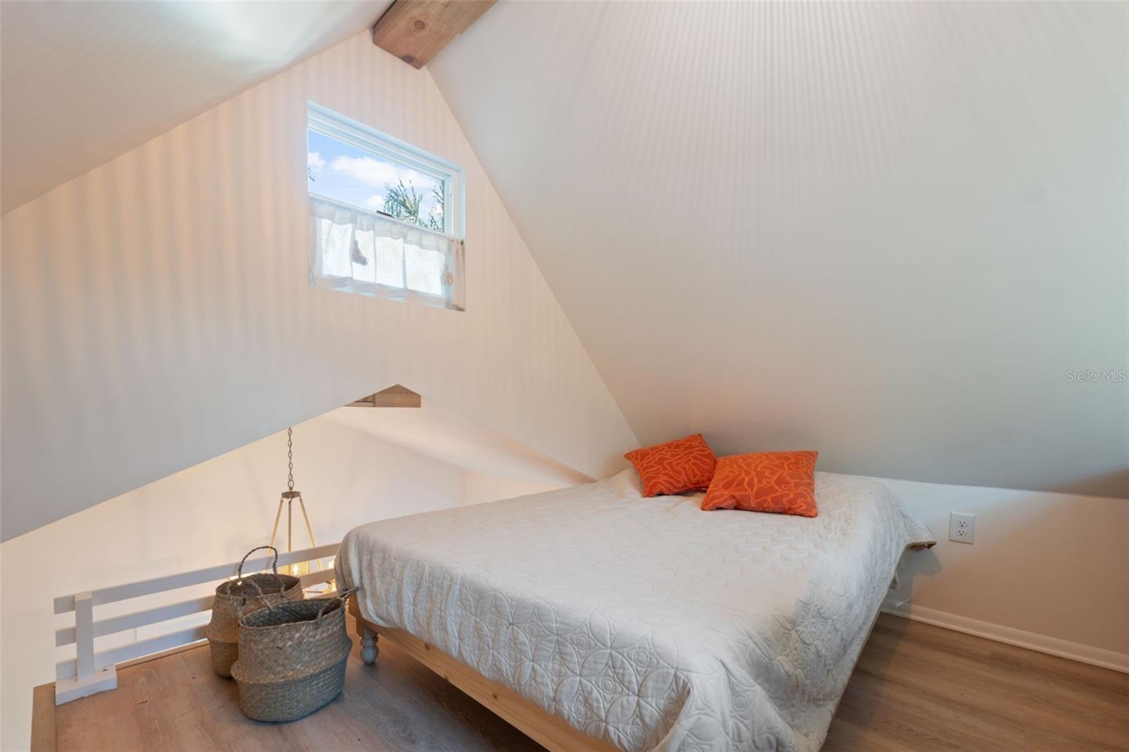 FLORADEL SUB - Residential