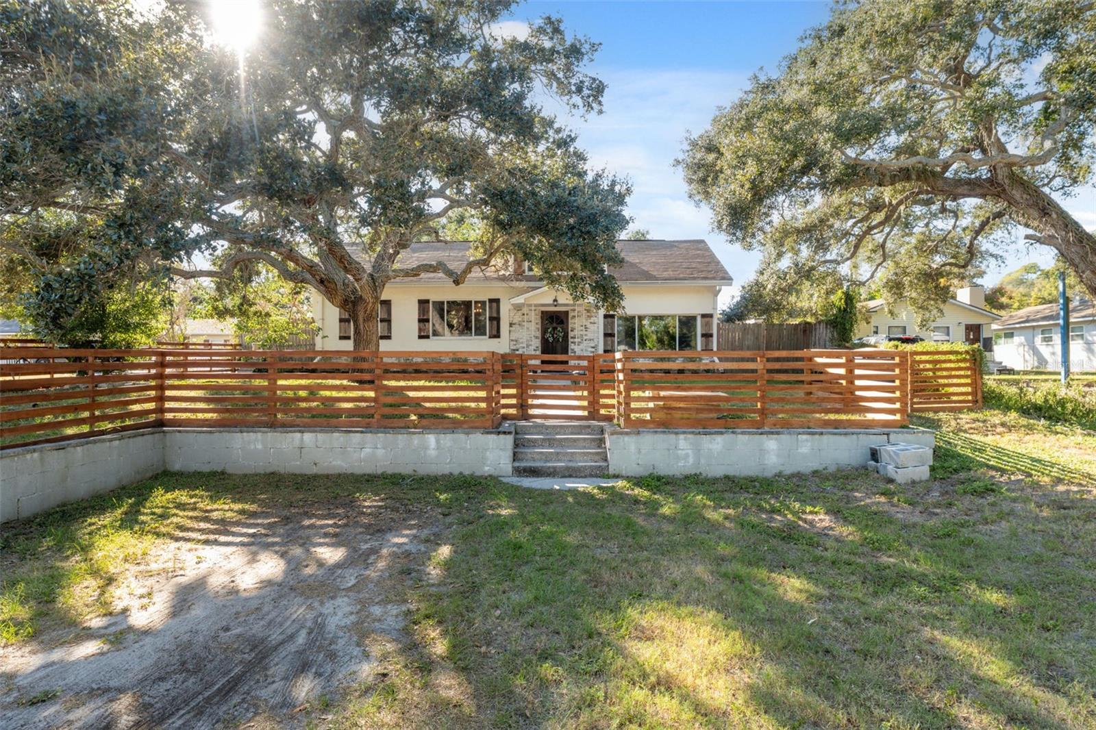 FLORADEL SUB - Residential