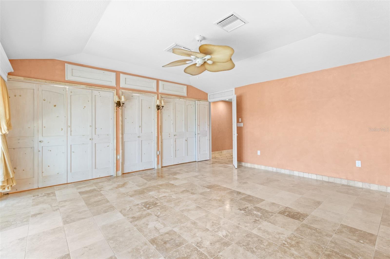 PARADISE ISLAND 4TH ADD - Residential