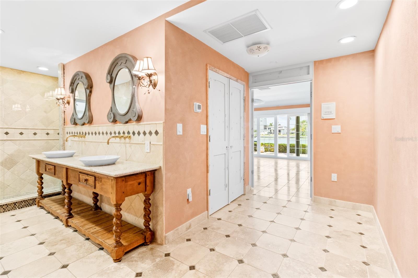 PARADISE ISLAND 4TH ADD - Residential