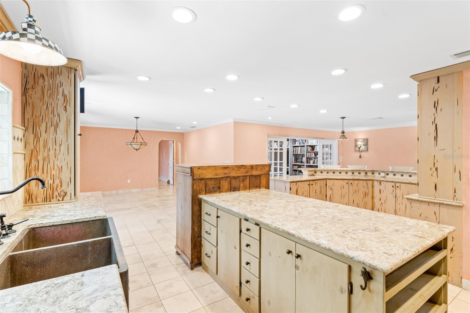 PARADISE ISLAND 4TH ADD - Residential