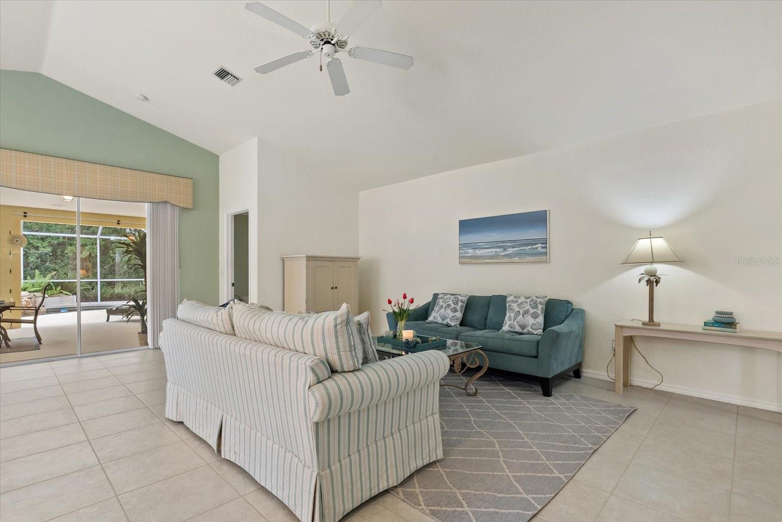 VENICE PALMS PH 1 - Residential