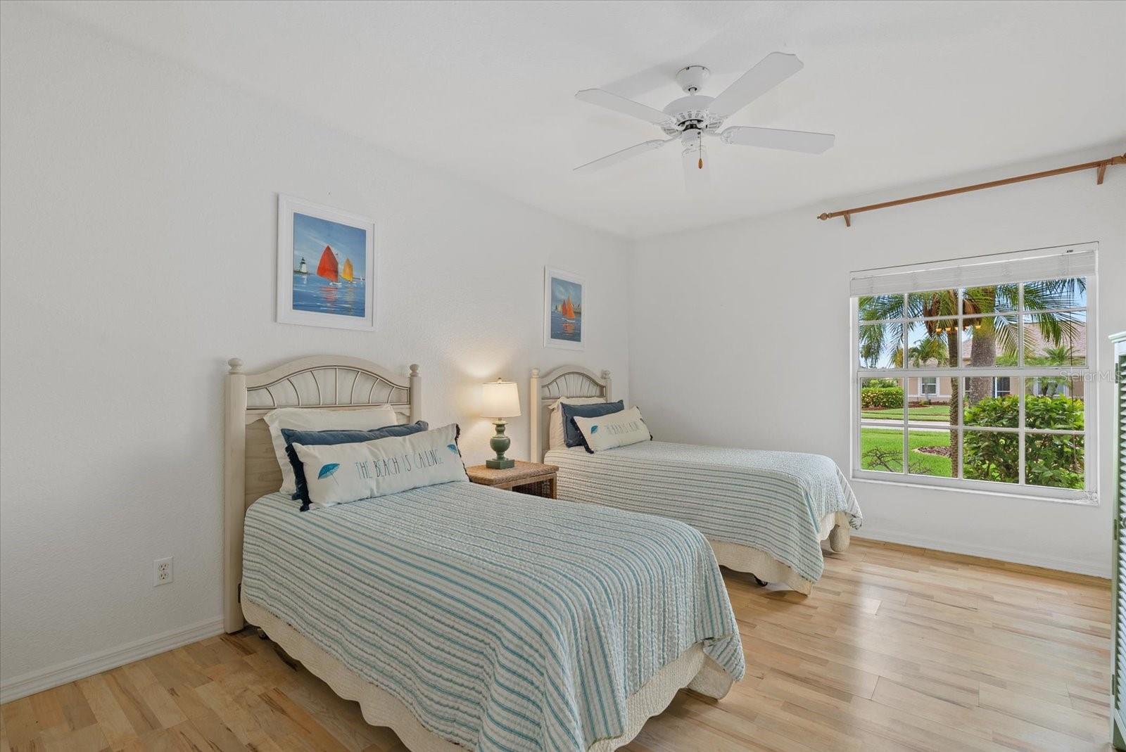 VENICE PALMS PH 1 - Residential