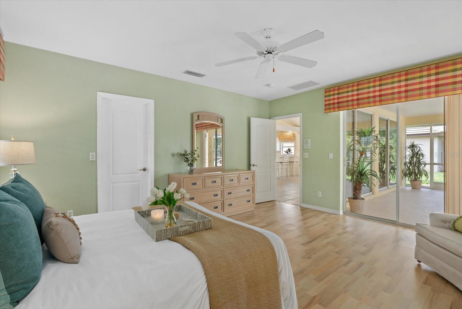 VENICE PALMS PH 1 - Residential