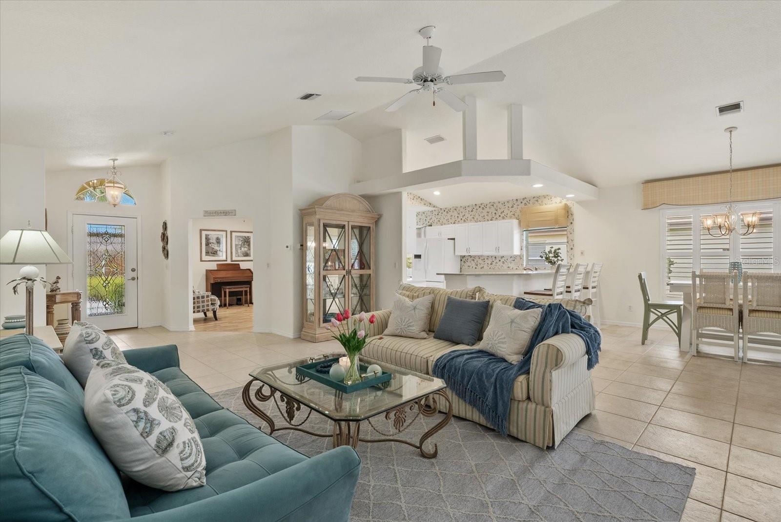 VENICE PALMS PH 1 - Residential
