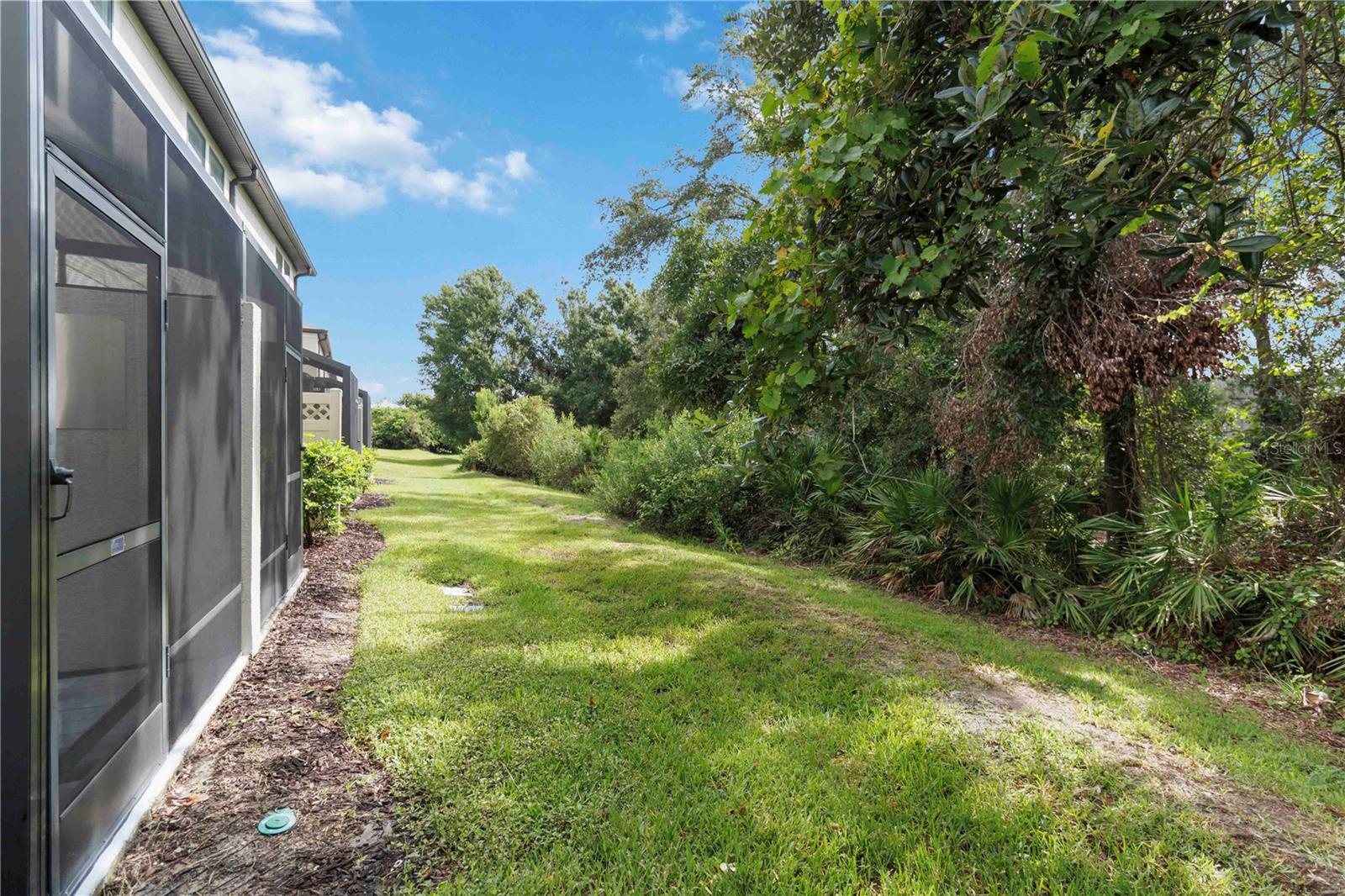 CREEKWOOD TWNHMS - Residential Lease