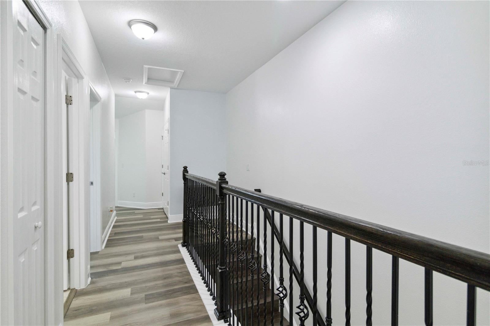CREEKWOOD TWNHMS - Residential Lease