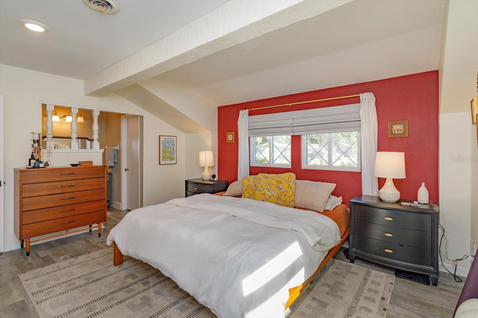 MEDALLION ESTATES - Residential