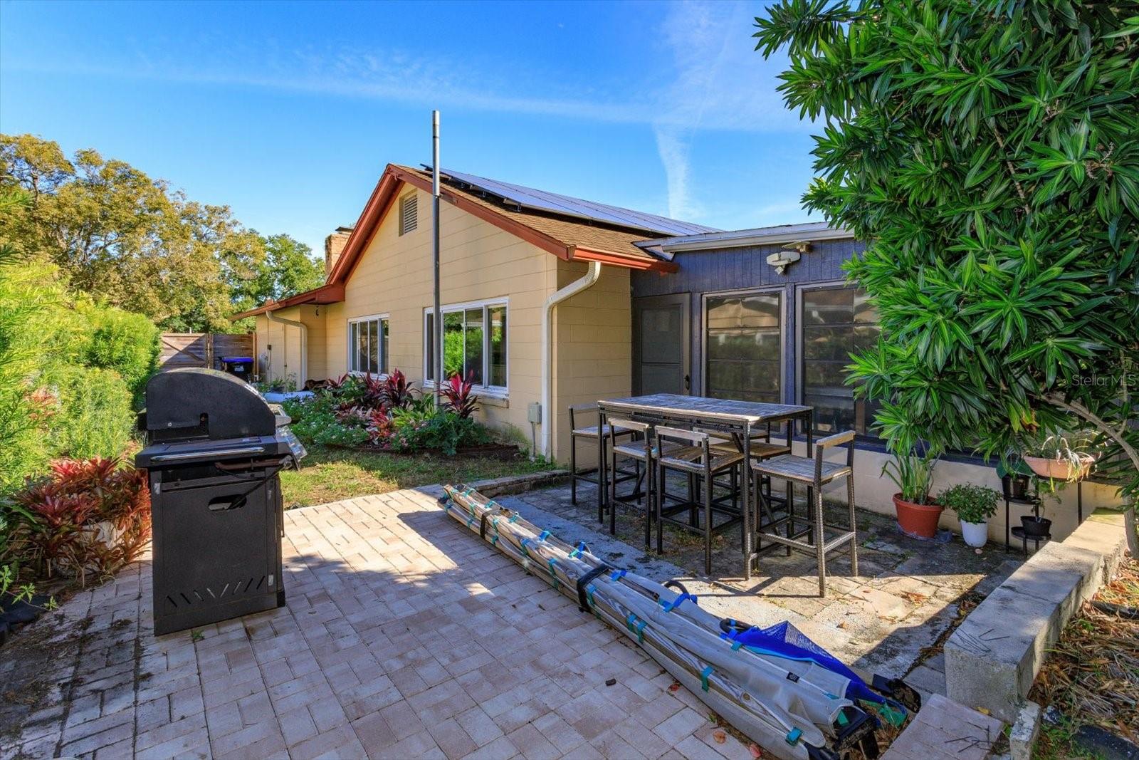 MEDALLION ESTATES - Residential