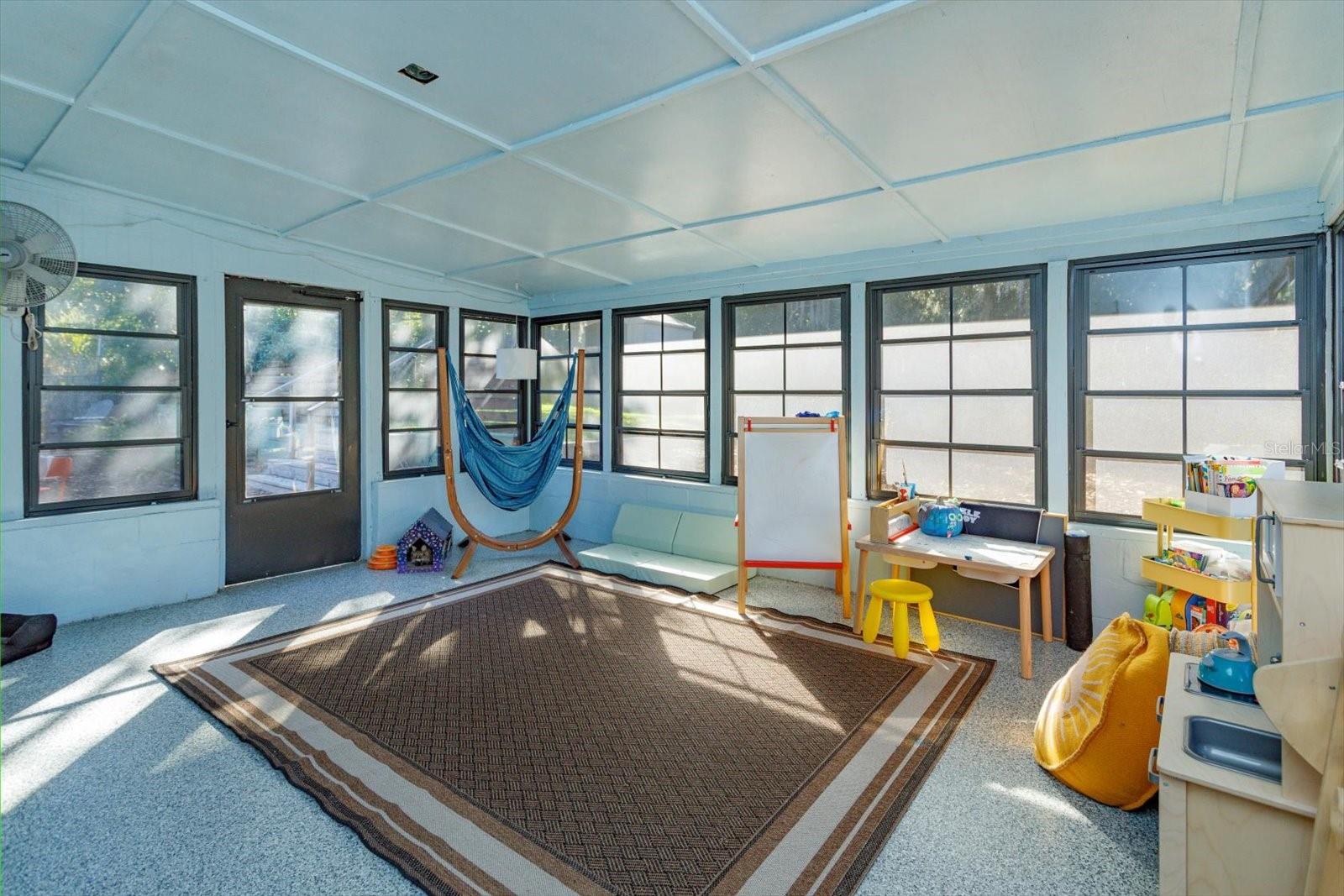 MEDALLION ESTATES - Residential