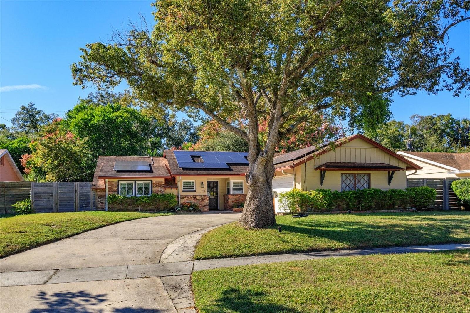 MEDALLION ESTATES - Residential