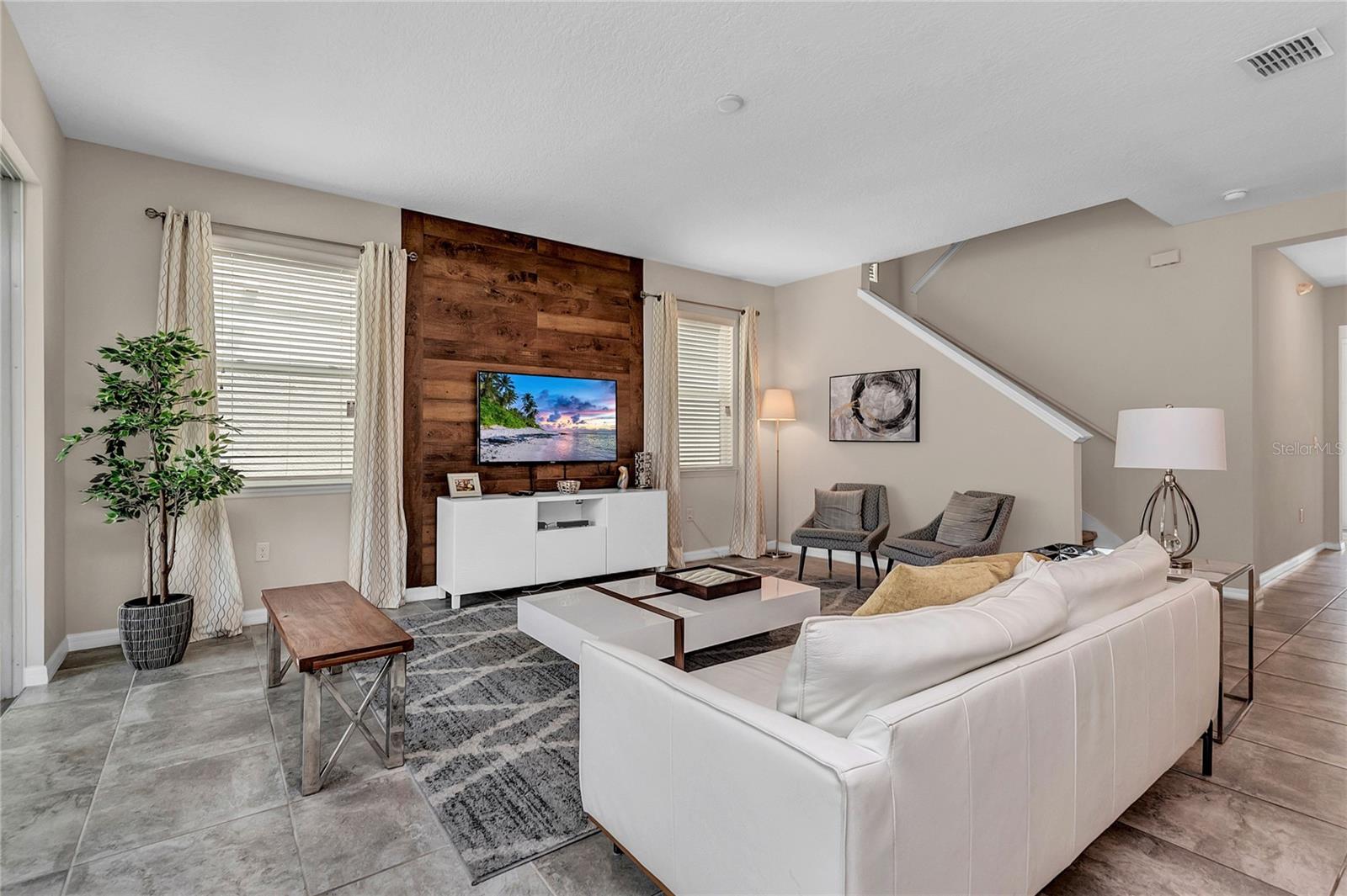 SOLARA RESORT - Residential