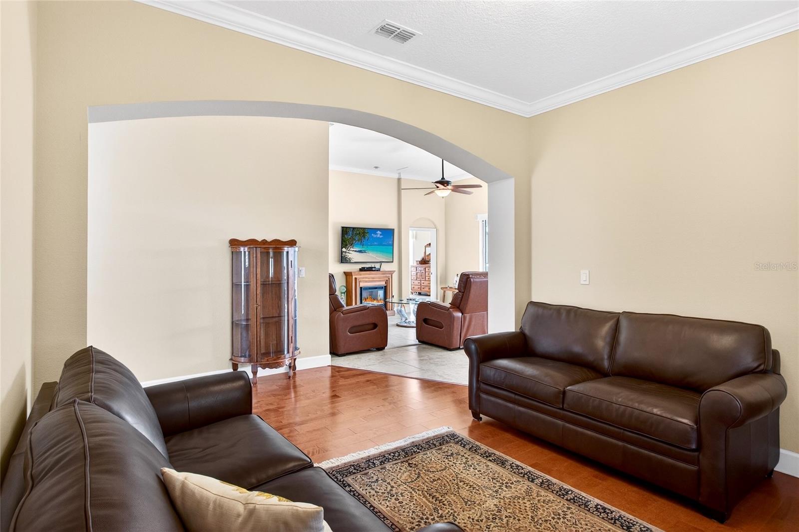 TRADITIONS PH 02 - Residential