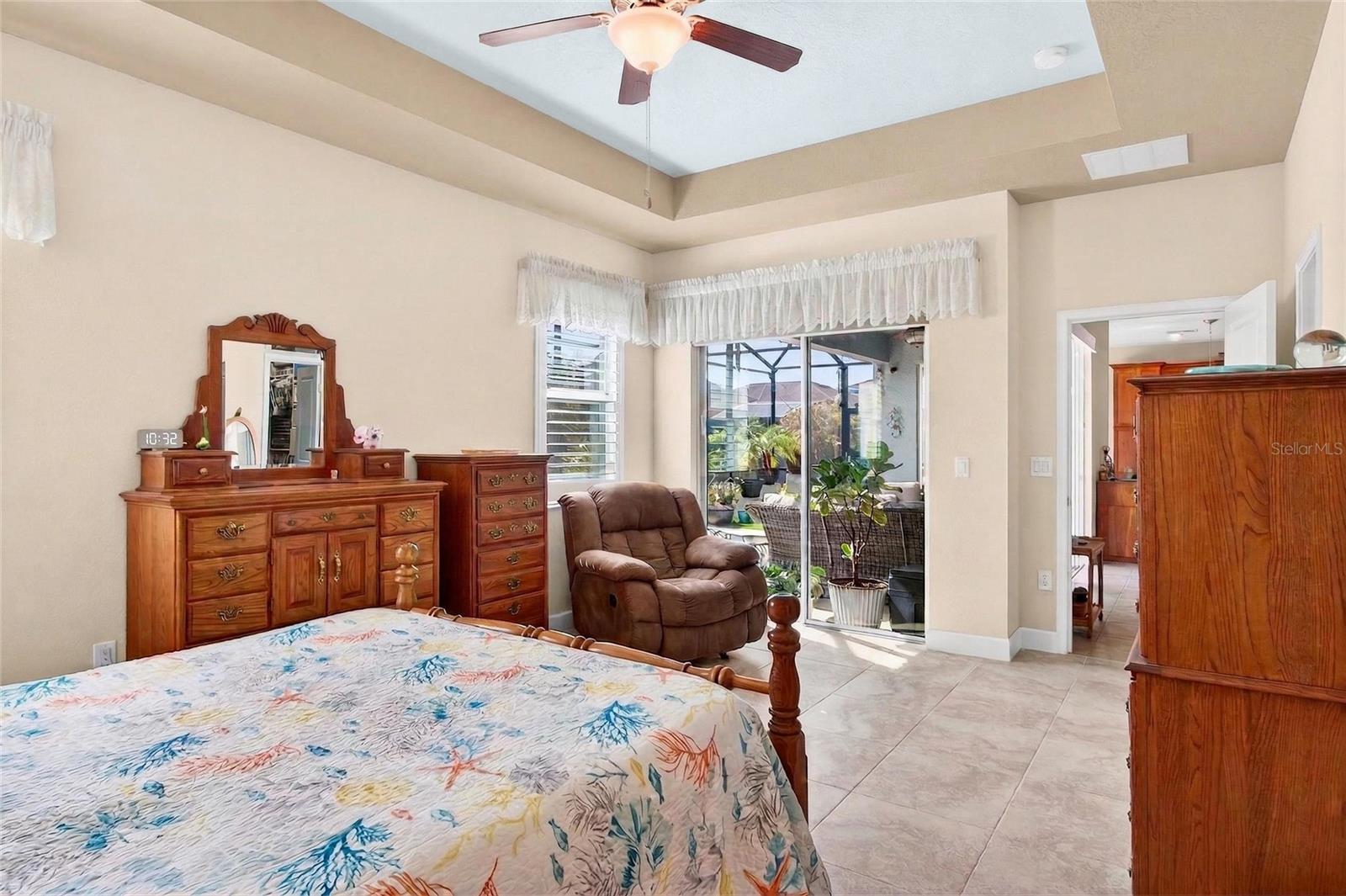 TRADITIONS PH 02 - Residential