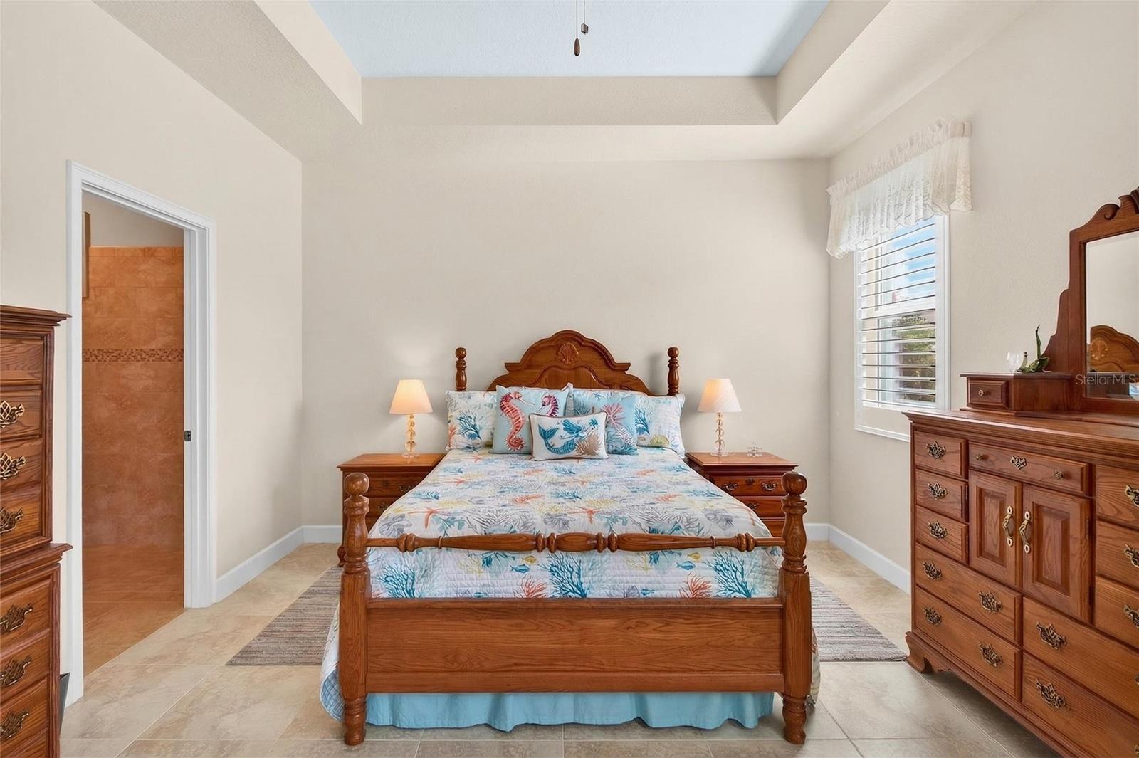 TRADITIONS PH 02 - Residential