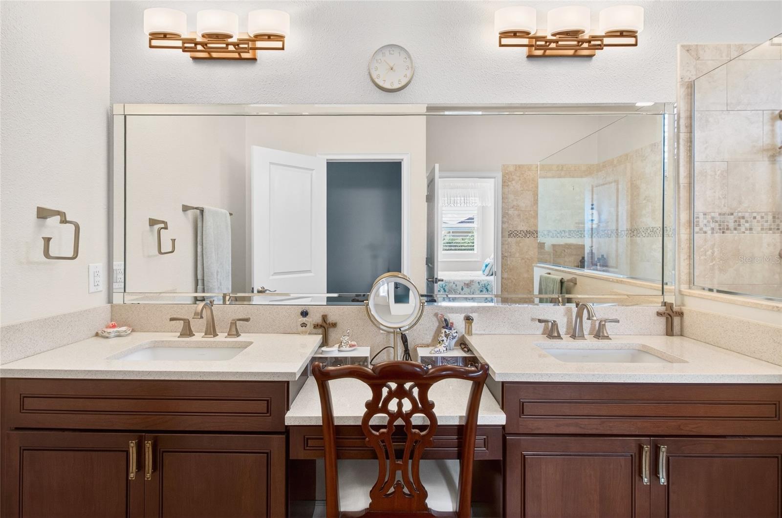 TRADITIONS PH 02 - Residential