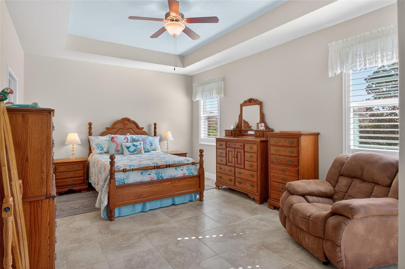 TRADITIONS PH 02 - Residential