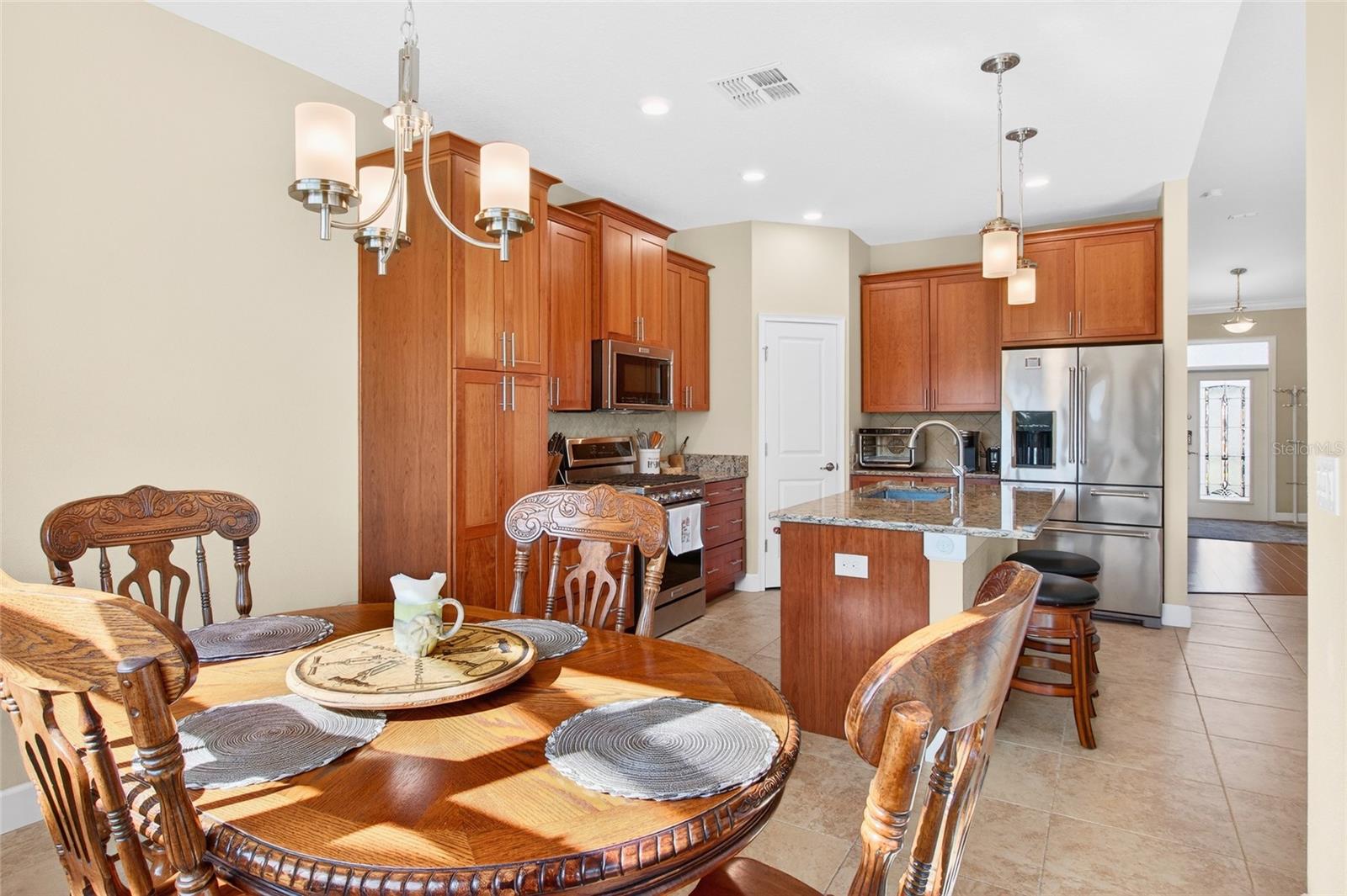 TRADITIONS PH 02 - Residential