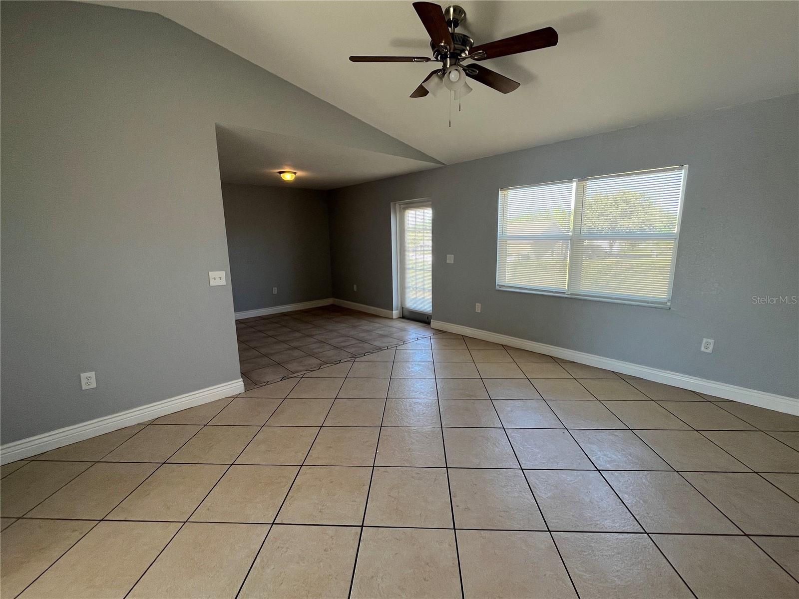 MCLEOD GARDENS PH 02 - Residential Lease