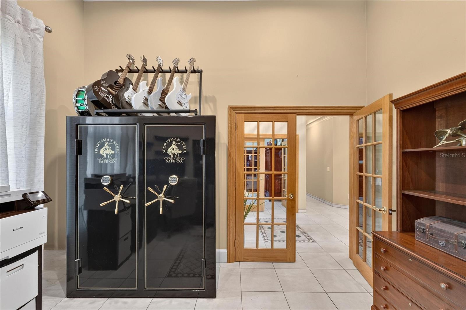 1009 EMERALD CREEK DRIVE