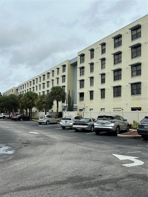 Photo of 701 S Madison Avenue #410, Clearwater, FL 33756 (MLS # TB8532129)